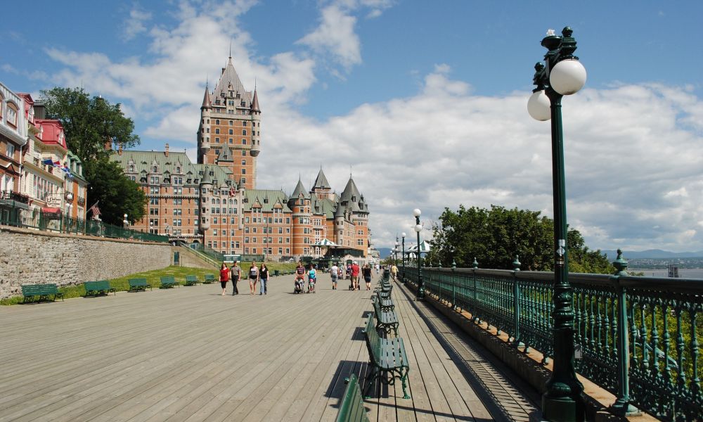 Tour Descubriendo Canadá. El Chateau Frontenac es considerado "el hotel más fotografiado en el mundo"