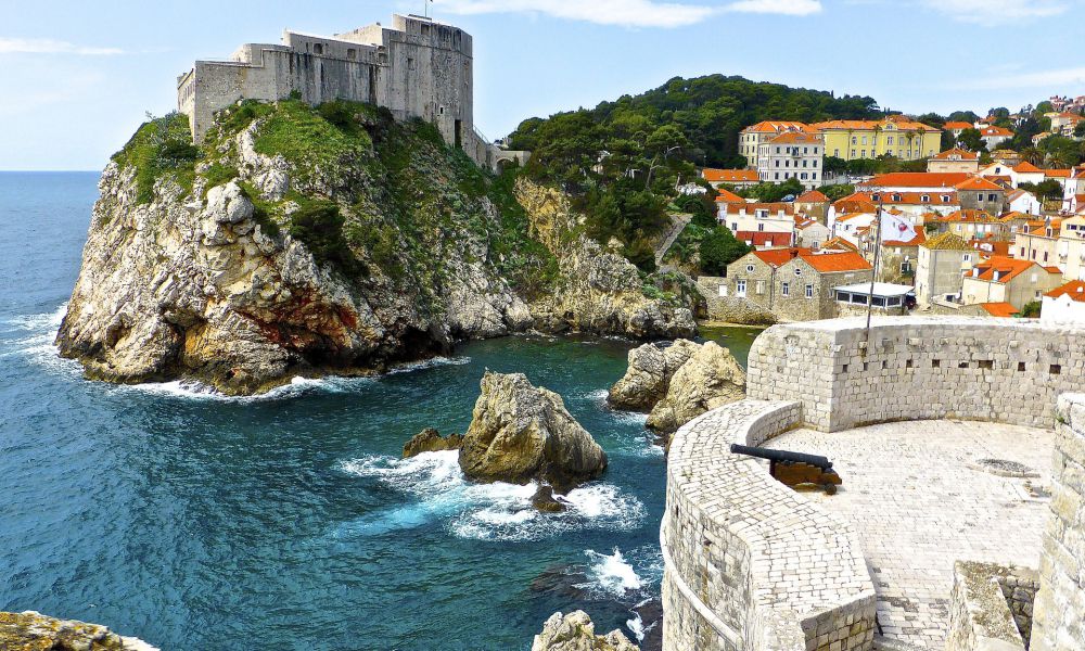 Tour Tour Descubre Croacia. Dubrovnik tiene playas de piedra con un atractivo excepcional